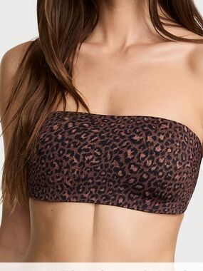 Victoria’s Secret Invisible Bandeau Strapless Bra in leopard ganache 32C